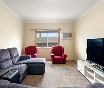 Comfortable Family Home in a Convenient Telarah Location - Photo 1