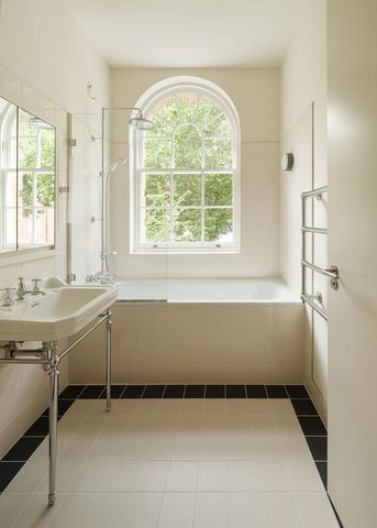 3 bedroom apartment to rent - Photo 4