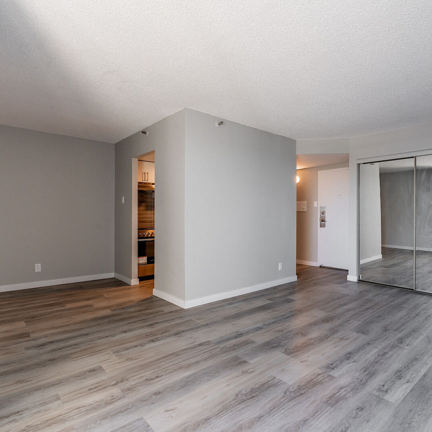 1951 Maisonneuve Boulevard Est - Photo 1