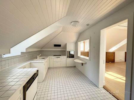 Charming apartment in a beautiful mansion - Photo 2