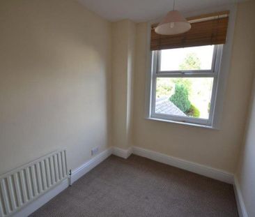 3 bedroom terraced house to rent - Photo 4