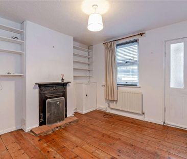 2 bedroom terraced house to rent - Photo 3