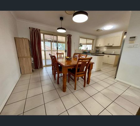18 Ventnor Drive, Tamworth, NSW 2340 - Photo 3