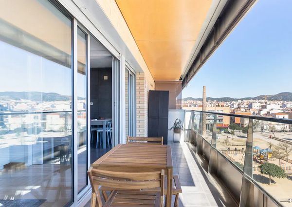 Plaça del Vaixell Maria Assumpta, Badalona, Catalonia 08912