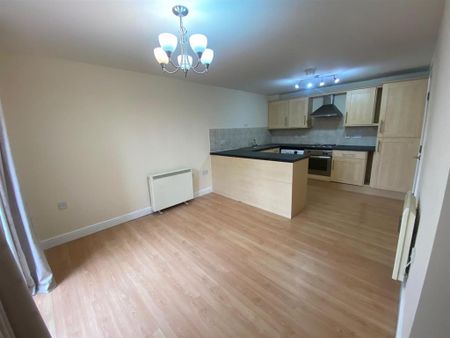 2 bedroom apartment to rent - Photo 2