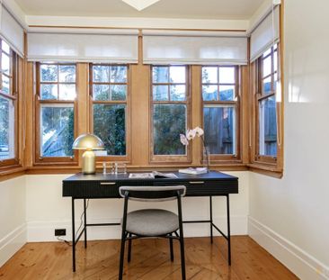 PERIOD GRACE - Photo 3