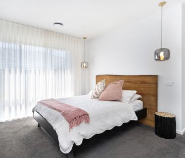 17 Trask Street, Coombs ACT 2611 - House For Rent | Domain - Photo 5