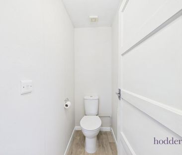 3 bedroom semi-detached house to rent - Photo 5