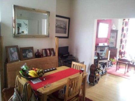 Price £2,000 pcm - Available Now - Furnished - Photo 3