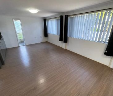 Spacious Family Home in Daisy Hill. - Photo 1