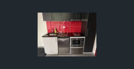 STUDENT ACCOMMODATION - OPPOSITE SWINBURNE UNIVERSITY - Photo 3