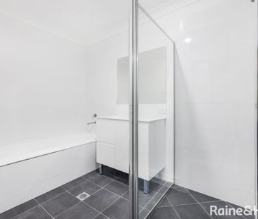 NEW 3 BEDROOM UNIT IN NORTH TAMWORTH - Photo 4