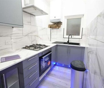 Bridge Road, Grays, RM17 - Photo 3