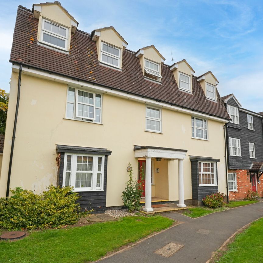 Red Lion Court, CM23, Bishops Stortford - Photo 1