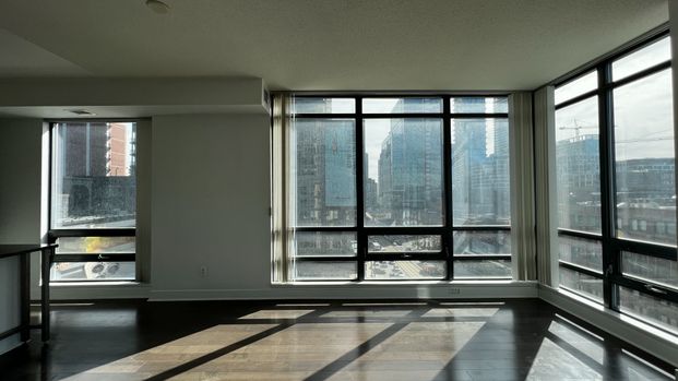 For Lease - 438 King Street Unit# 911, Toronto, Ontario - Photo 1
