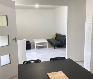 Location Appartement 3 pièces 54m² AUBAGNE 13400 - Photo 3