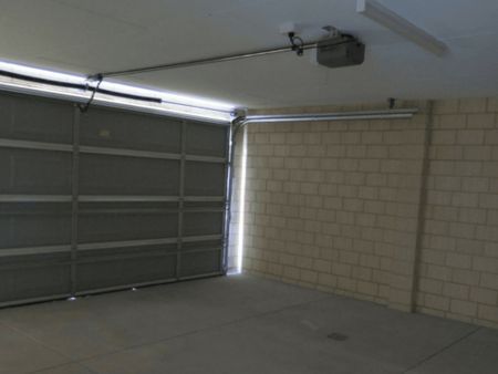 Spacious 3-Bedroom, 2-Bathroom Dayton Home - Photo 5