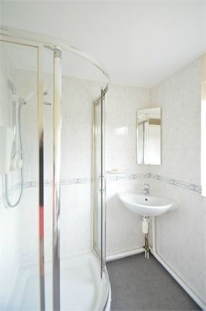 Netherby Park, Weybridge, KT13 - Photo 5