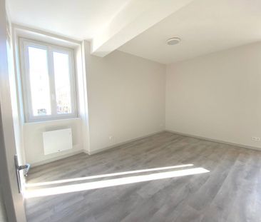 Location appartement 4 pièces 66 m² à Romans-sur-Isère (26100) - Photo 2