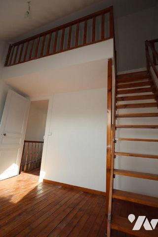 MAISON DE VILLAGE 3 CHAMBRES ENTIEREMENT RENOVEE - Photo 4