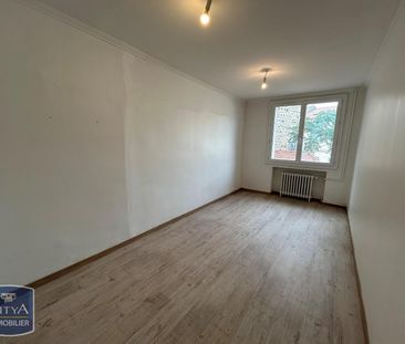 Location Appartement 3 pièces 56m² ST ETIENNE 42000 - Photo 3