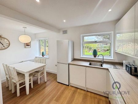 1 bedroom in a house share to rent - Photo 3