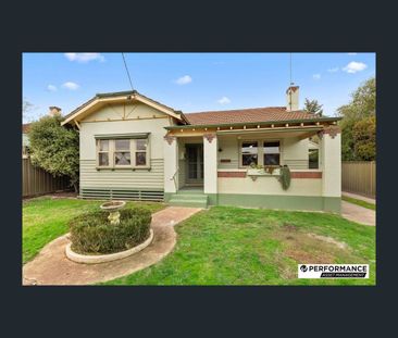 2 Dungey Avenue, Flora Hill, Vic 3550 - Photo 3