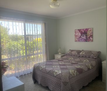 437 Romani Drive, Lavington NSW 2641 - House For Rent | Domain - Photo 4