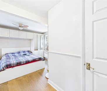 4 bedroom detached house to rent - Photo 5