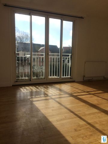 Location Appartement ROUEN - Photo 2