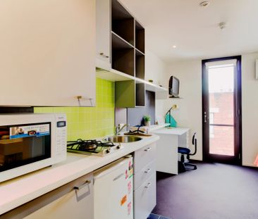 Standard Studio - Photo 3