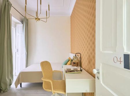 Rua Sampaio e Pina, Lisbon, Lisbon 1070-051 - Photo 3