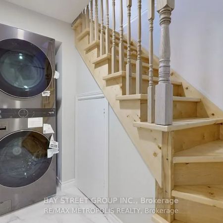 79 Ascolda Boulevard #Basement Unit1 - Photo 3