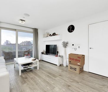 2 Bed Flat, Marner Point, E3 - Photo 1