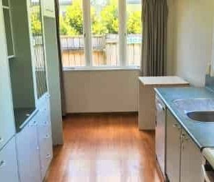 Warm & Welcoming 3-Bedroom Family Home in Beerescourt - Photo 3