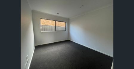 For Lease - Photo 3