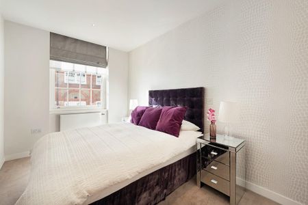 3 bedroom flat to rent - Photo 4