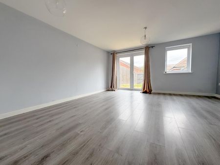 3 bedroom terraced house to rent - Photo 5