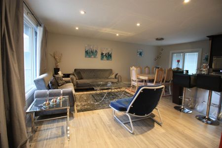 For Lease - 1042 Goshen Road, Innisfil, Ontario - Photo 2