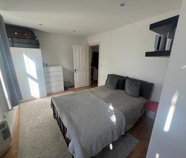 1 Bed Flat, Wavertree Road, SW2 - Photo 2