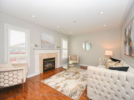 For Lease - 13 Galveston Crescent, Brampton, Ontario - Photo 5