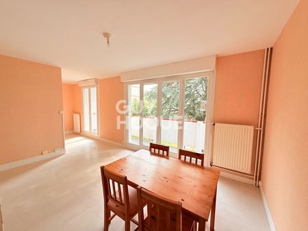 Location Appartement 3 pièces 71m² - Photo 3