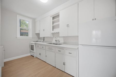For Lease - 486 Holtby Avenue Unit# 1, Burlington, Ontario - Photo 5