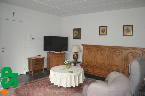 Centraal gelegen recent gelijkvloers appartement - Photo 1