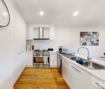 19 Elmslie Drive, Cranbourne East - Photo 3