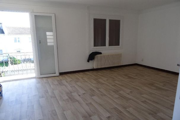 Location Appartement 4 pièces 103m² LOURDES 65100 - Photo 1