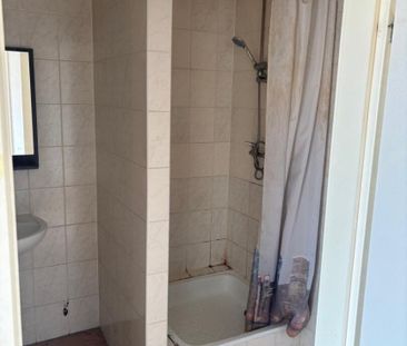 Gepflegte 2-Zimmer Wohnung mit Balkon in 1150 Wien, 58m² Wohnfläche! - Photo 3