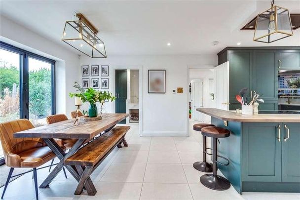 Greys Road, Henley-on-thames, Oxfordshire, RG9 - Photo 1