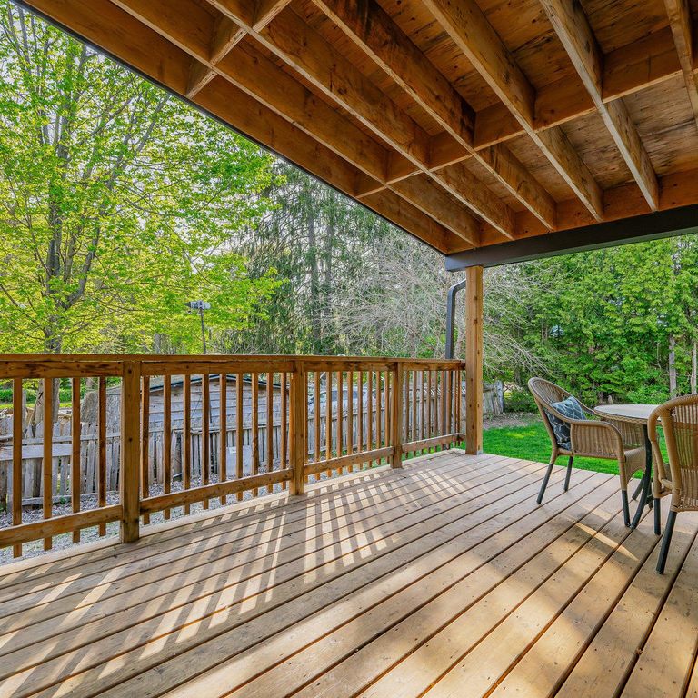 53 College Avenue West - Photo 1