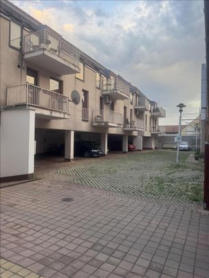 Kiadó felújított lakás - Pécs - Fotó 1